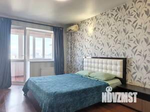 Студия квартира, посуточно, 52м2, 18/24 этаж