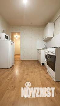 1-к квартира, посуточно, 40м2, 2/9 этаж