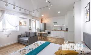 Студия квартира, посуточно, 41м2, 18/18 этаж