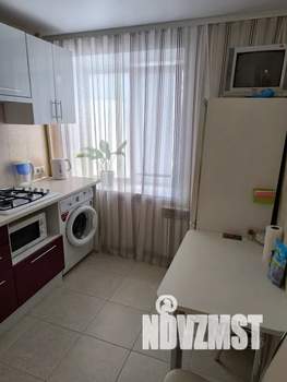 1-к квартира, посуточно, 35м2, 7/9 этаж