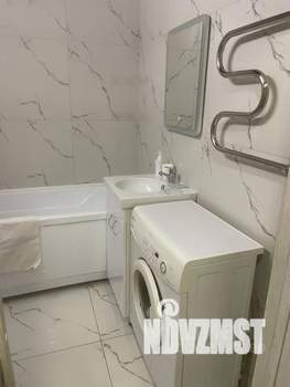 1-к квартира, посуточно, 37м2, 1/10 этаж