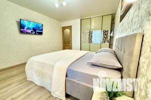 1-к квартира, посуточно, 43м2, 12/20 этаж