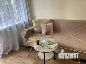 2-к квартира, посуточно, 47м2, 1/1 этаж