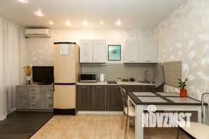 1-к квартира, посуточно, 35м2, 10/16 этаж