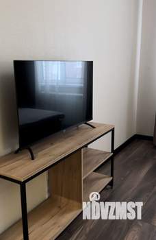 1-к квартира, посуточно, 39м2, 8/10 этаж