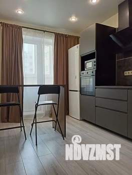 1-к квартира, посуточно, 39м2, 12/22 этаж