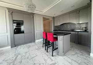 4-к квартира, на длительный срок, 110м2, 16/22 этаж