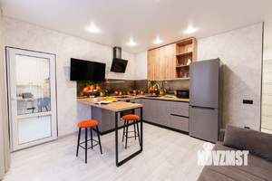 Студия квартира, посуточно, 40м2, 5/23 этаж