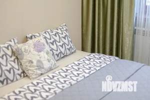 1-к квартира, посуточно, 33м2, 3/3 этаж