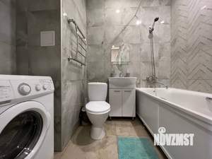 Студия квартира, посуточно, 35м2, 7/25 этаж