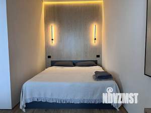 Студия квартира, посуточно, 35м2, 12/25 этаж