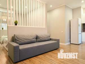 Студия квартира, посуточно, 42м2, 4/4 этаж