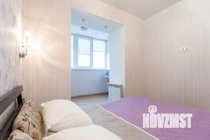 2-к квартира, посуточно, 50м2, 7/25 этаж