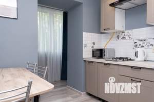 1-к квартира, посуточно, 41м2, 1/10 этаж