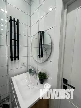 1-к квартира, посуточно, 40м2, 3/17 этаж