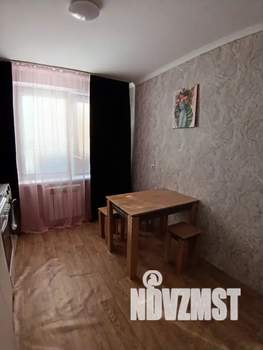 1-к квартира, посуточно, 36м2, 2/3 этаж