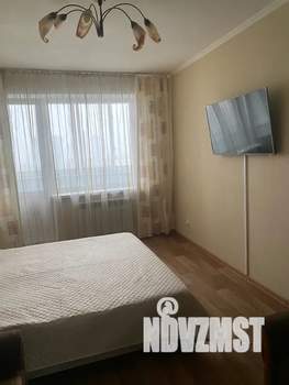 1-к квартира, посуточно, 35м2, 7/12 этаж