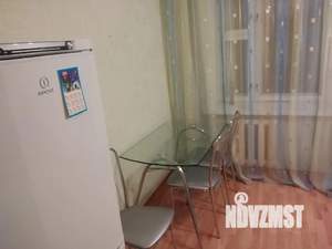 1-к квартира, посуточно, 46м2, 9/10 этаж