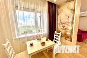 1-к квартира, посуточно, 53м2, 13/25 этаж