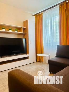 1-к квартира, посуточно, 40м2, 21/25 этаж