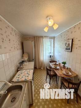 2-к квартира, посуточно, 50м2, 2/5 этаж