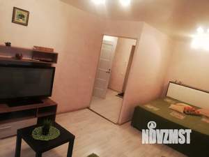 1-к квартира, посуточно, 40м2, 3/9 этаж