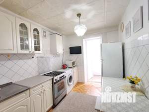 2-к квартира, посуточно, 46м2, 1/5 этаж