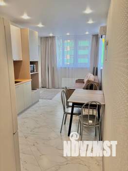 1-к квартира, посуточно, 39м2, 4/23 этаж