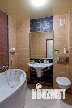 1-к квартира, посуточно, 35м2, 18/18 этаж