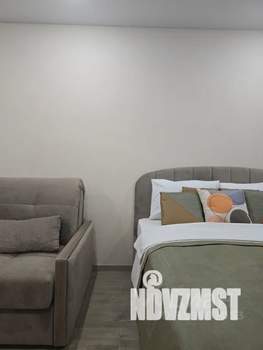 1-к квартира, посуточно, 36м2, 4/9 этаж