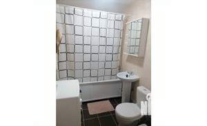 2-к квартира, посуточно, 57м2, 1/1 этаж