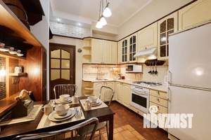 2-к квартира, посуточно, 74м2, 4/10 этаж