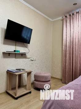 1-к квартира, посуточно, 37м2, 1/10 этаж