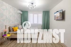 1-к квартира, посуточно, 36м2, 1/10 этаж