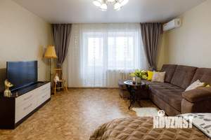 1-к квартира, посуточно, 40м2, 8/10 этаж