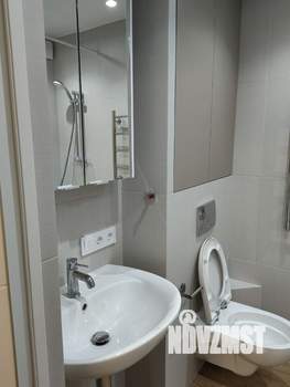 1-к квартира, посуточно, 40м2, 18/26 этаж