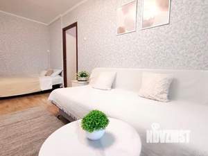 2-к квартира, посуточно, 46м2, 1/1 этаж