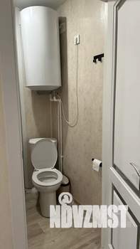 Студия квартира, посуточно, 25м2, 1/3 этаж