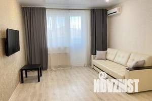 1-к квартира, посуточно, 62м2, 11/24 этаж