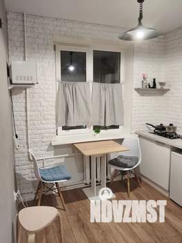 1-к квартира, посуточно, 32м2, 3/5 этаж