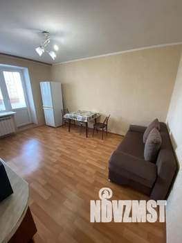 1-к квартира, посуточно, 55м2, 10/18 этаж