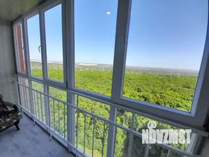 Студия квартира, посуточно, 32м2, 18/25 этаж