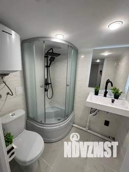 Студия квартира, посуточно, 35м2, 3/3 этаж