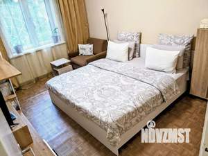 1-к квартира, посуточно, 35м2, 1/12 этаж
