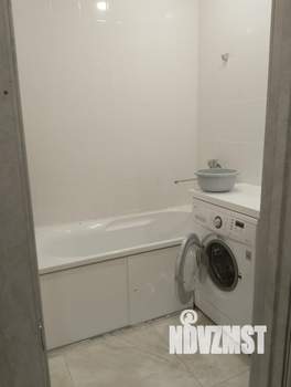 1-к квартира, посуточно, 44м2, 6/24 этаж