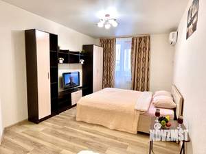 1-к квартира, посуточно, 48м2, 7/25 этаж