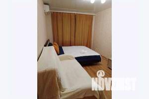 1-к квартира, посуточно, 35м2, 3/3 этаж