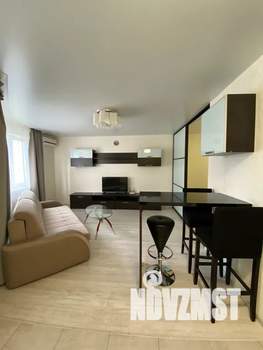 Студия квартира, посуточно, 47м2, 8/22 этаж