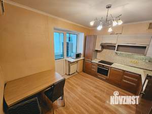 1-к квартира, на длительный срок, 47м2, 8/17 этаж