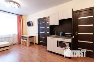 1-к квартира, посуточно, 40м2, 8/18 этаж